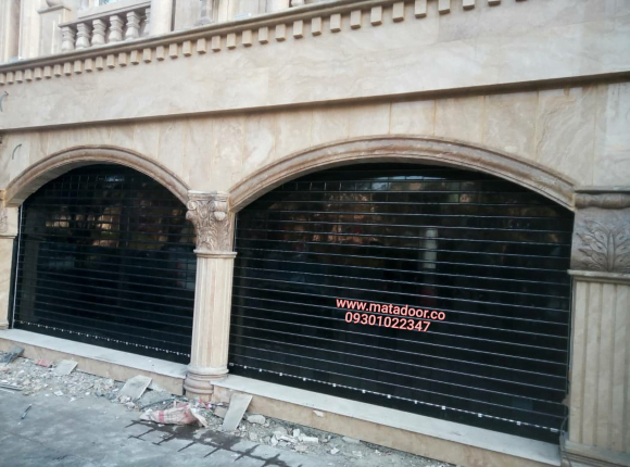 کرکره پلی کربنات مغازه اجرای داخل کار